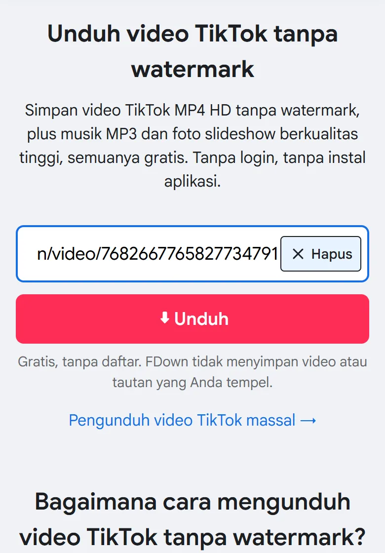 Tautan video TikTok sudah ditempel di kolom input FDown pada HP, siap klik Unduh